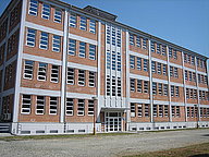 [b]Výrobní hala-poloprovoz[/b] 
Farmak, a.s.
stavba roku 2005
